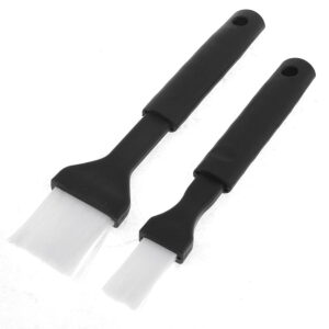 Set of two Distinctive Bargains Mini Black Deal with BBQ and Pastry Basting Brushes for Cooking and Baking